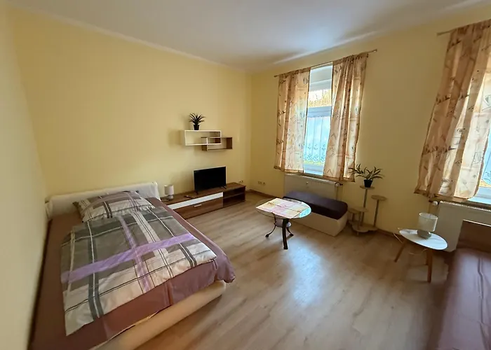 Goldener Drache * Adorf